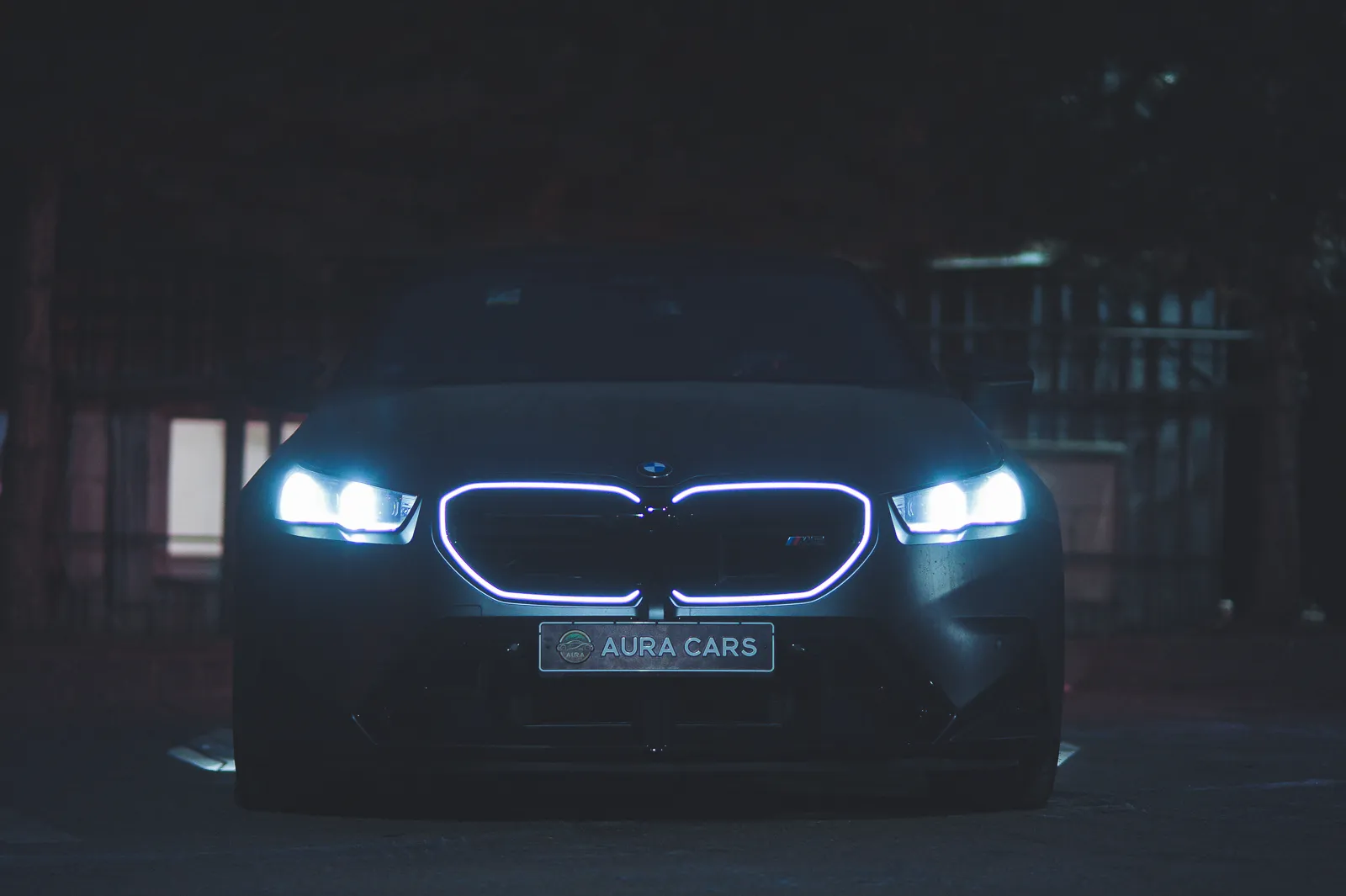BMW M5 G90 New, фотография 3 из кейса Aura Cars
