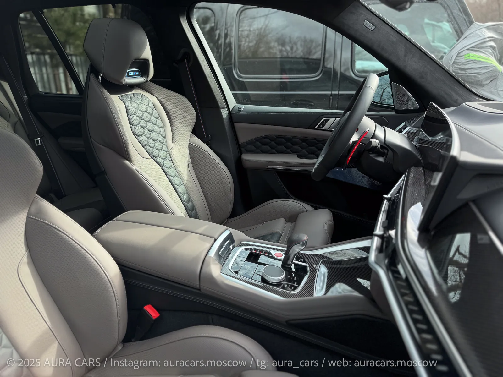 BMW X5 M Competition, фотография 5 из кейса Aura Cars